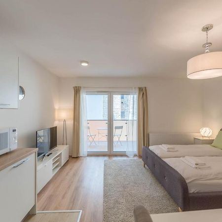 Oasis Apartments At Broadway Residence Budapest Exterior foto